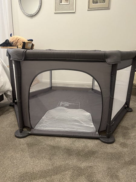 Kmart playpen | hardly used | good size62863216278274112