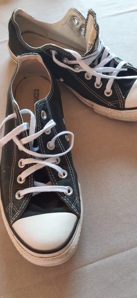 BLACK CONVERSE ALLSTAR SNEAKERS Carousel 1