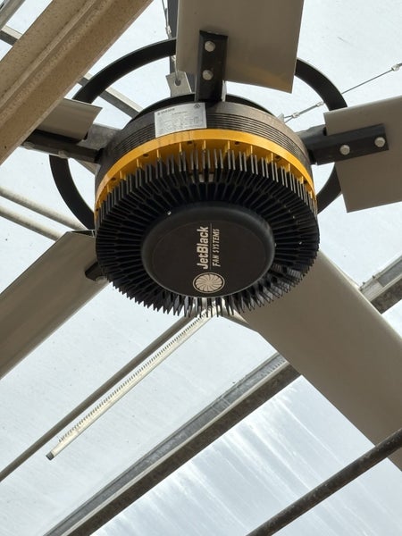 Industrial Vertical Air Circulation Fan Carousel 1