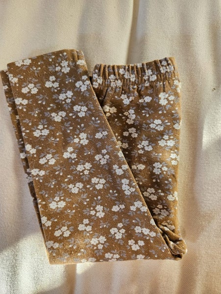 Jamie Kay tights new Carousel 1