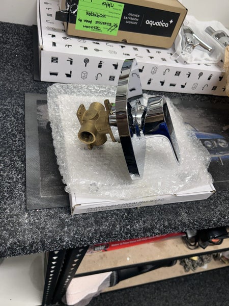 Bath and shower concealed mixer62863866055425111