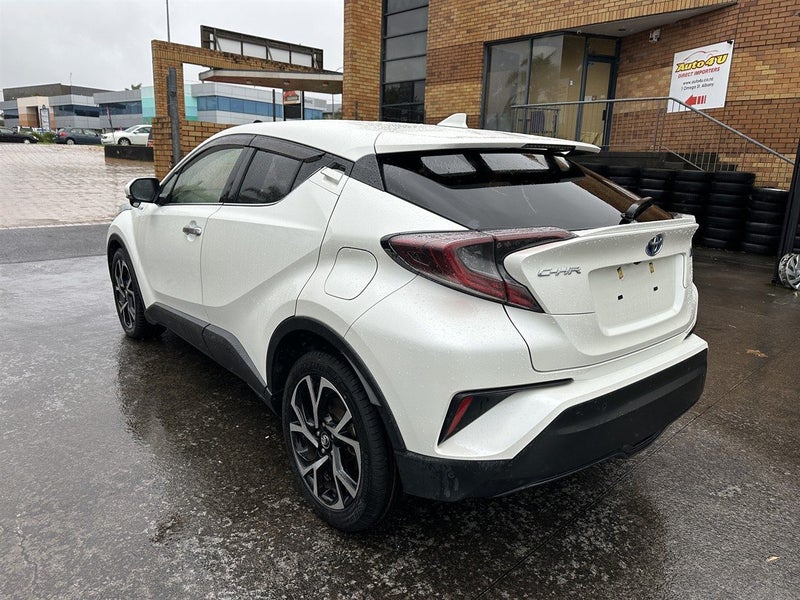 2018 Toyota C-HR G Model Leather Seats 1.8L Hybrid62867854021121114