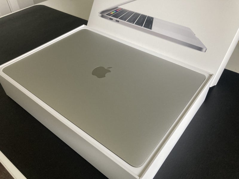 MacBook Pro 13" 2019 Retina (2.4GHz i5 16GB Ram 512GB SSD A1989 Enhanced)62935696275073112