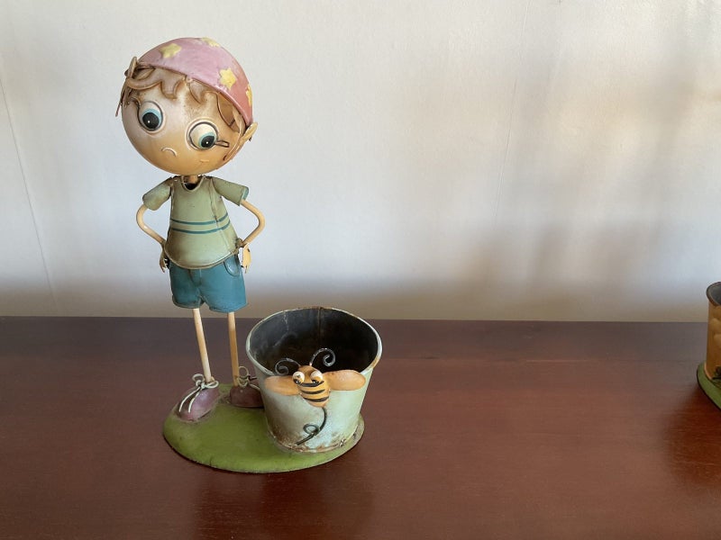 Garden art tin people62863214681985112