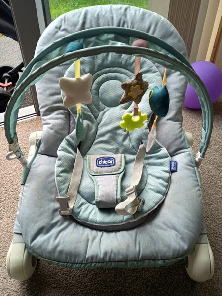 Chicco Baby Bouncer $1 Reserve Carousel 1