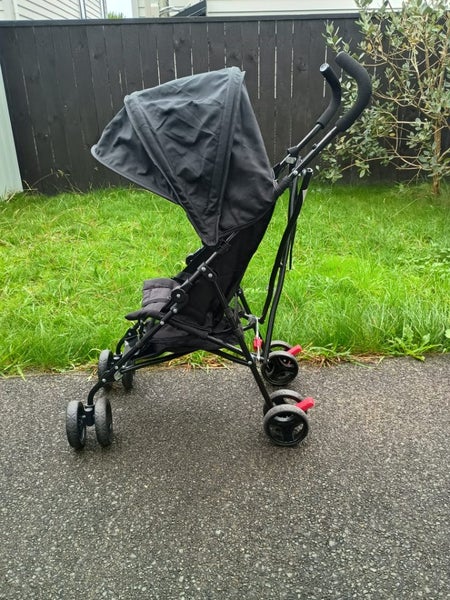 Compact Stroller $1 Reserve Carousel 2