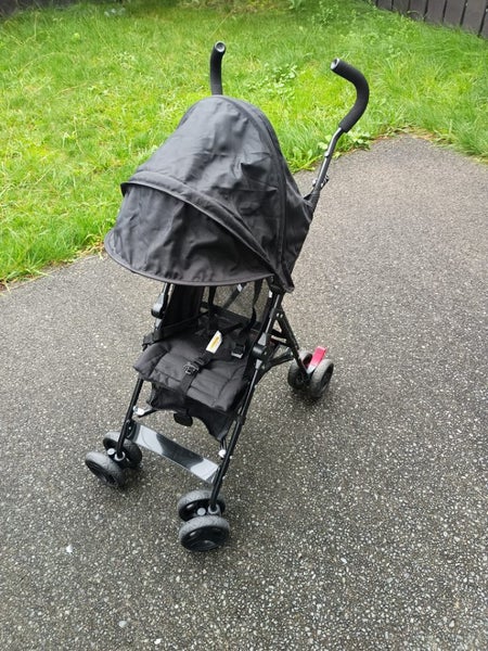 Compact Stroller $1 Reserve Carousel 1