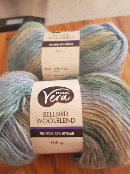 Knitting yarn Carousel 1