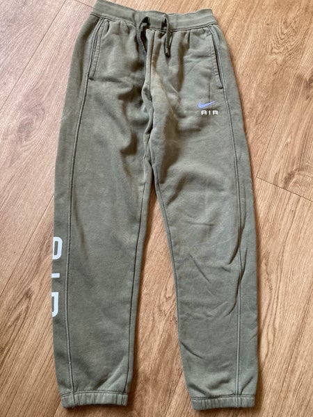 Girls Nike track pants 10-12 years Carousel 1