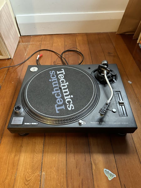 Technics SL 1210 M3D turntable62863854675201111