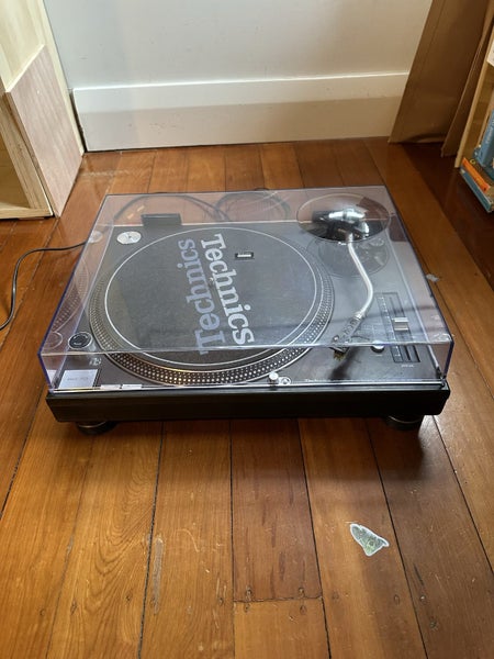 Technics SL 1210 M3D turntable62863854675201113