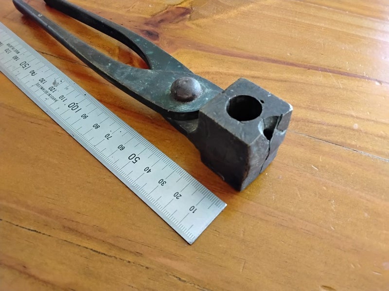 Antique Brass Blackpowder Gun bullet mold Carousel 2