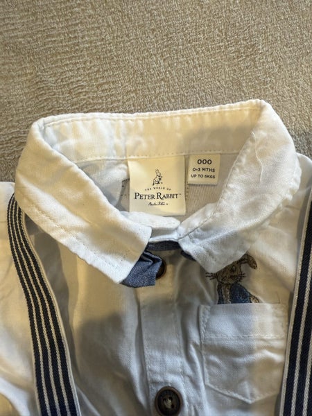 Peter Rabbit Suit size 0-3 months worn once62854321644546111
