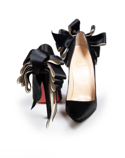 CHRISTIAN LOUBOUTIN ANEMONE SATIN PUMPS Carousel 1