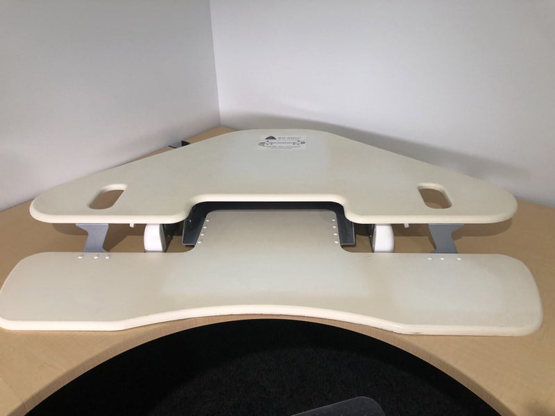 Varidesk Carousel 1