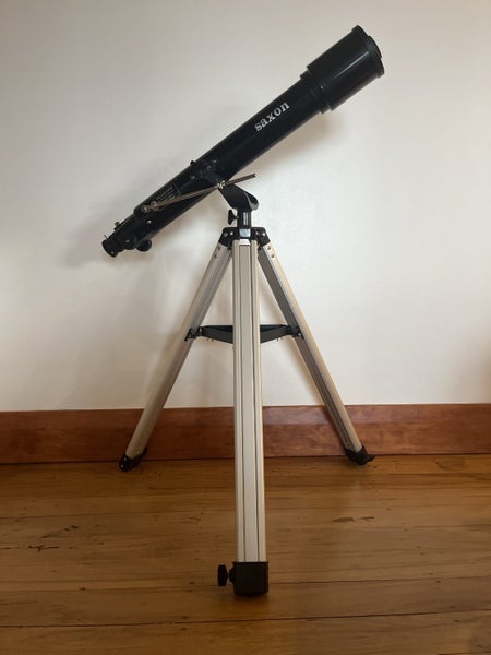 Saxon 707AZ2 Refractor Telescope Carousel 2