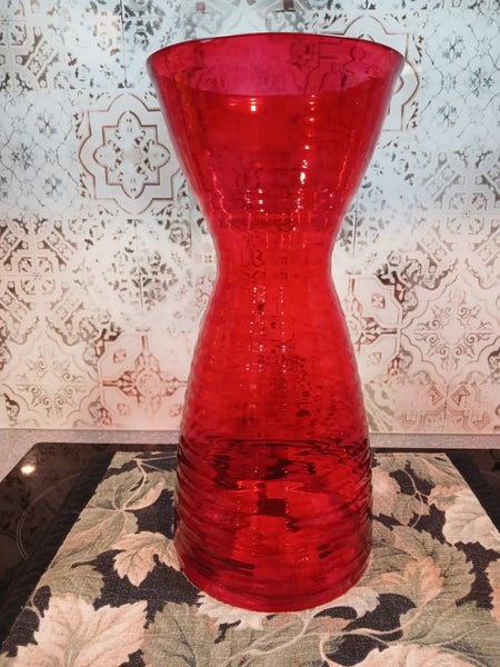 Vintage large ruby red glass vase62937627804931112