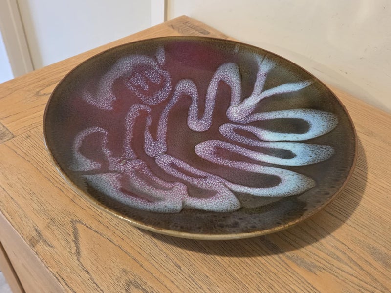 Superb Large Squiggle Pattern (NZ) Pottery Crater Bowl - Signed63003392868353112