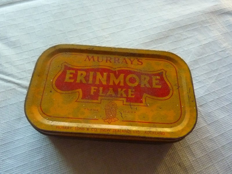 Vintage "Erinmore Flake" Murrays tobacco Carousel 1