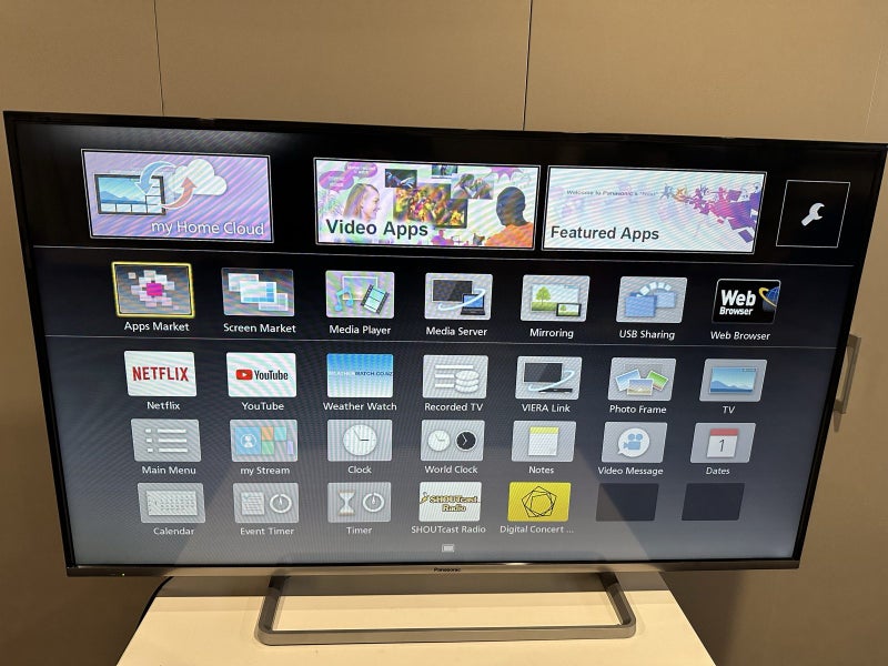 Panasonic AS640 50 inch Full HD 200 Hz narrow bezel LED TV62863224288515111