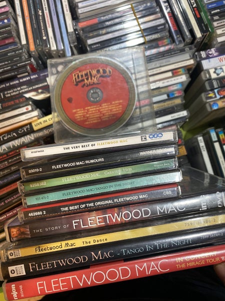 * bulk buy x 10 FLEETWOOD MAC CDS & DVDS ** Carousel 2