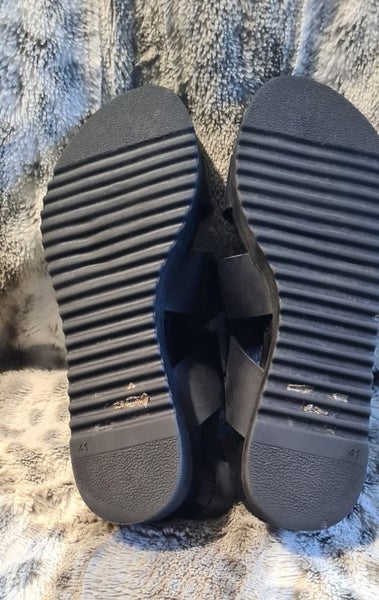 One trick pony sandals Carousel 5