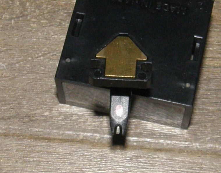 ORTOFON CARTRIDGE OM5E Carousel 2