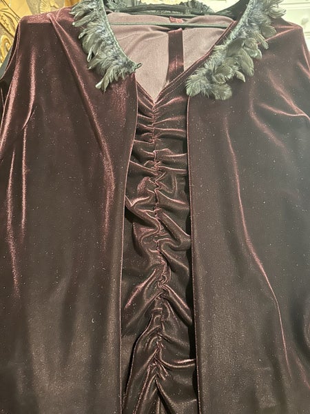Maroon velvet gown and jacket62864728710913112