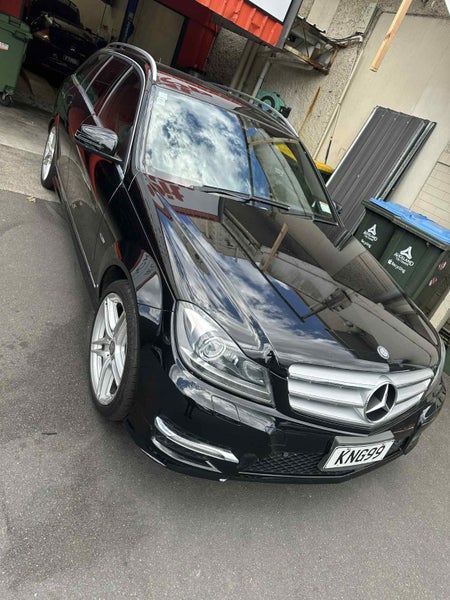 2011 Mercedes-Benz C 20062864753052546112
