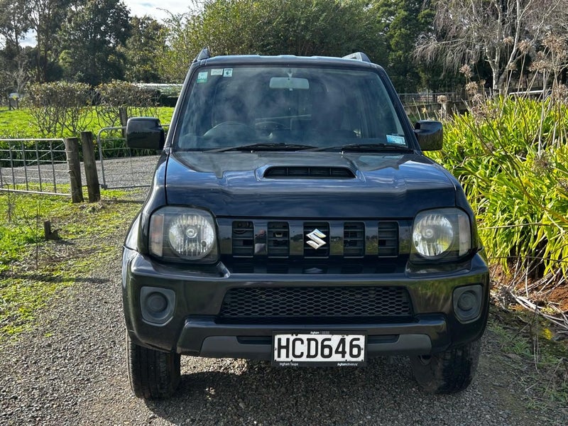 2013 Suzuki Jimny Sierra62867853581314112