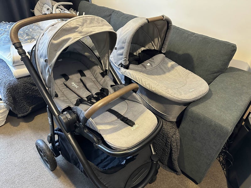 Joie 4-Wheel Stroller + Capsule628543207402251110