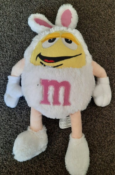 Easter bunny M&M's soft toy Carousel 1
