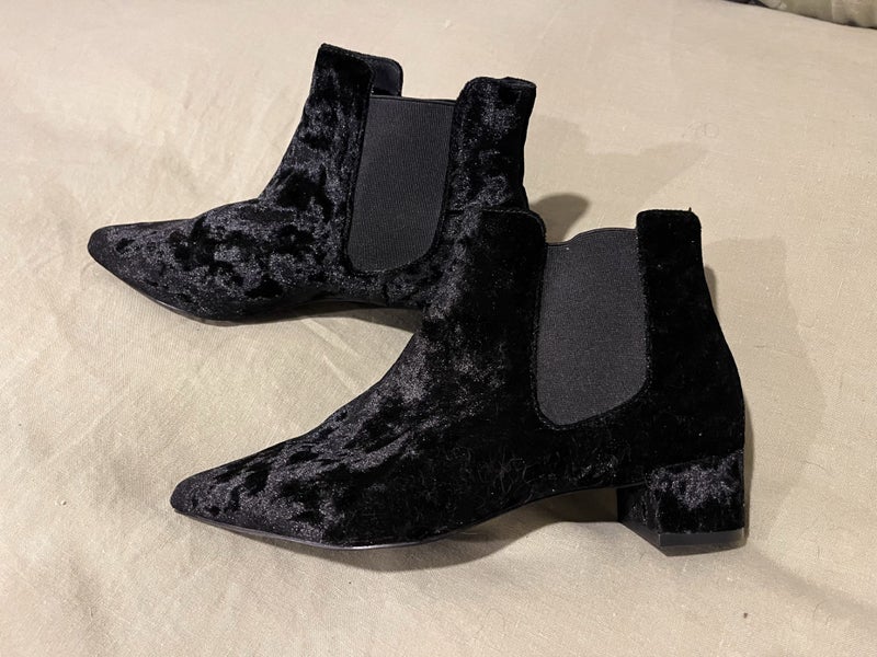 Top Shop Black Velvet Boot size 38 Carousel 2
