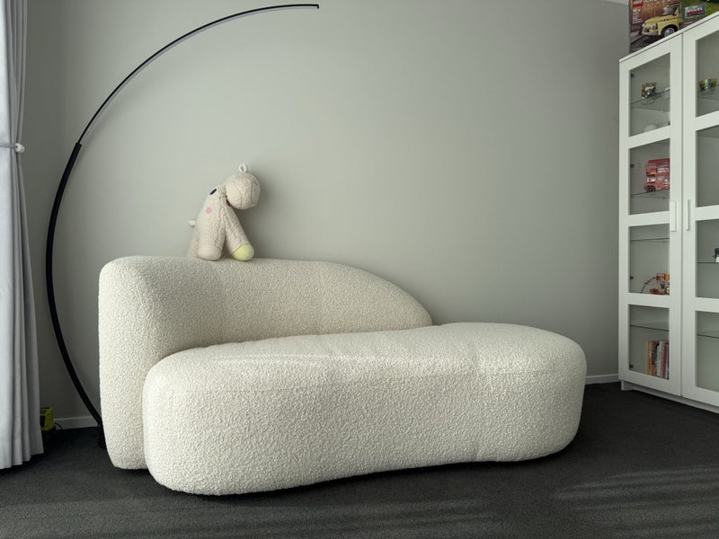 Freedom furniture Lune Daybed LAF Belmont Cream sofa628668512517141111