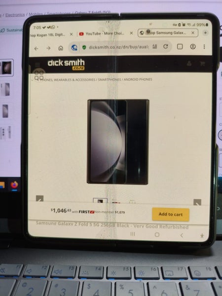 SAMSUNG FOLD 5 - $750 + COURIER63617319070595112