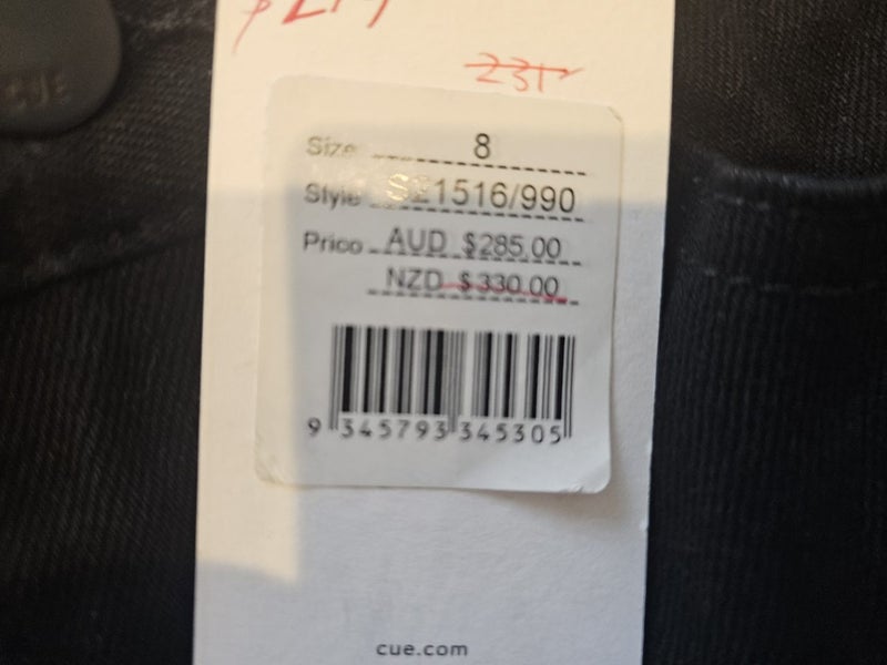 Amazing 2025 CUE wide legged jeans - new RRP $33062950005568643113