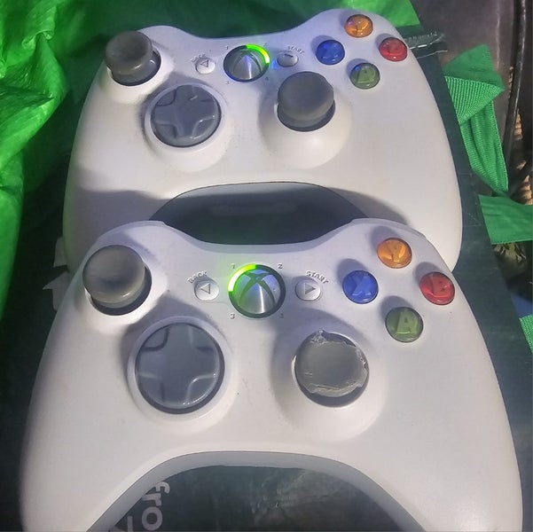 Xbox 360 consoles x2 14 games hard drive Carousel 2