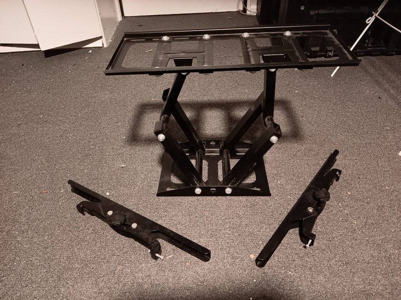 Wall Mounted TV Bracket - Used Carousel 1