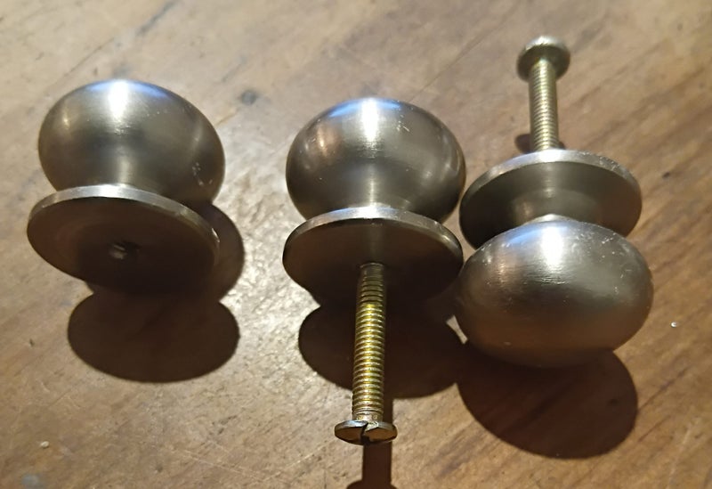 3 round drawer knobs Carousel 1