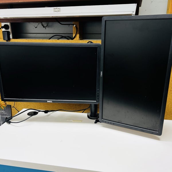 Dual Dell monitors 23”628638483080971127