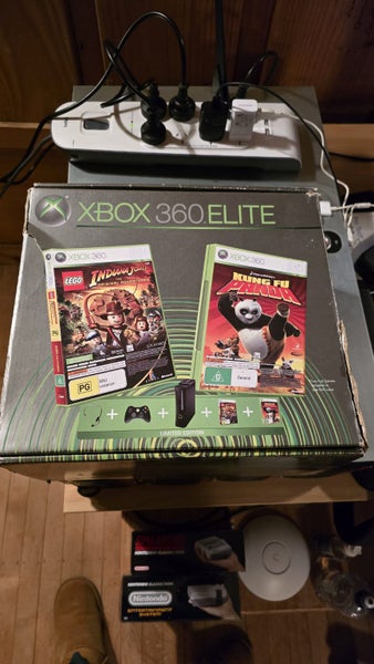 Xbox 360 Elite Boxed with games Carousel 1
