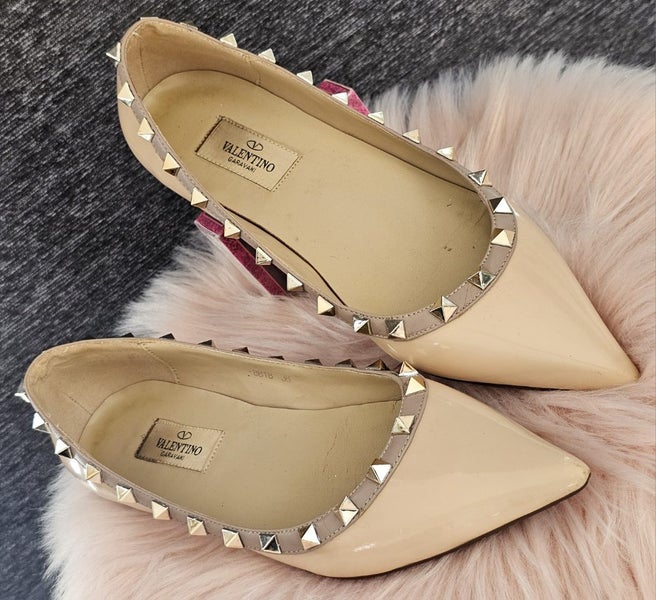 Authentic VALENTINO ROCKSTUD ballet flats Carousel 2