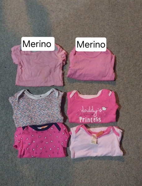 Bulk baby clothes 6-12months 12 items Carousel 2