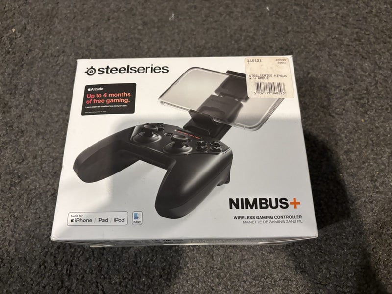 Steelseries Nimbus+ Wireless Gaming Controller Carousel 1