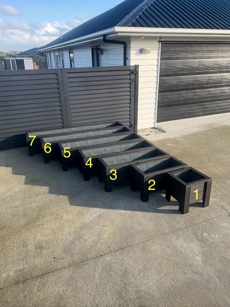 Planter Box(Price in Description)62932731116545113