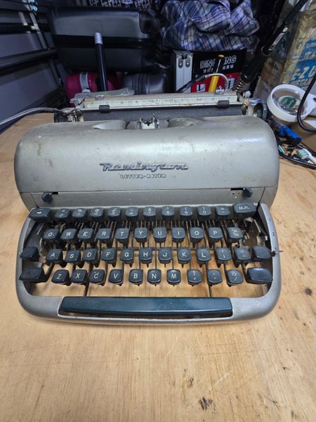 Vintage Remington Letter-Riter Typewriter Carousel 1