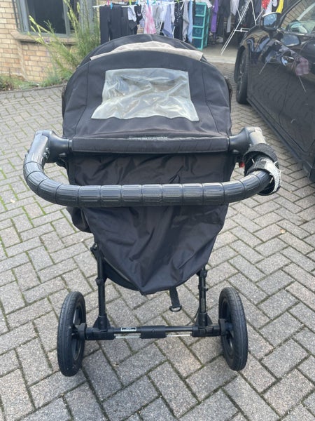City Elite by Baby Jogger Carousel 1