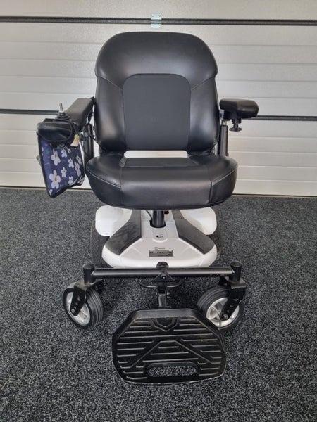 Electric Wheelchair Carousel 1