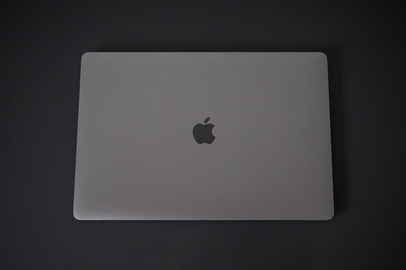 MacBook Pro (15-inch, 2016) — i7 / 16GB / 1TB SSD / Touch Bar62866850661507112