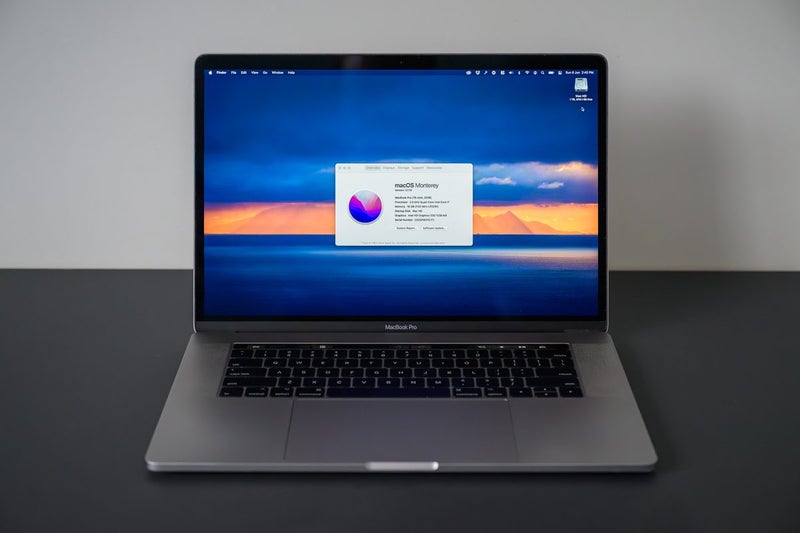 MacBook Pro (15-inch, 2016) — i7 / 16GB / 1TB SSD / Touch Bar62866850661507111